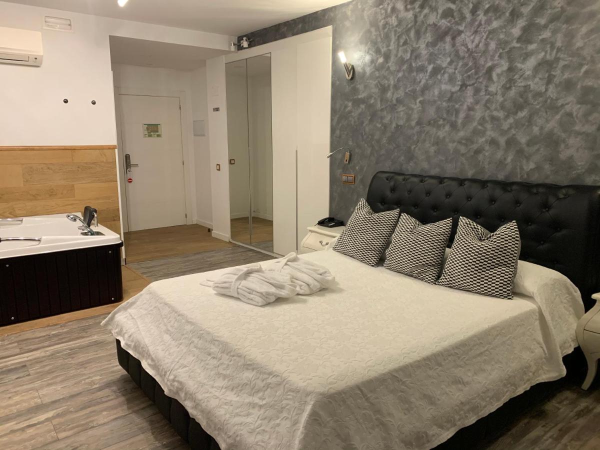 Premium La Casona 3*