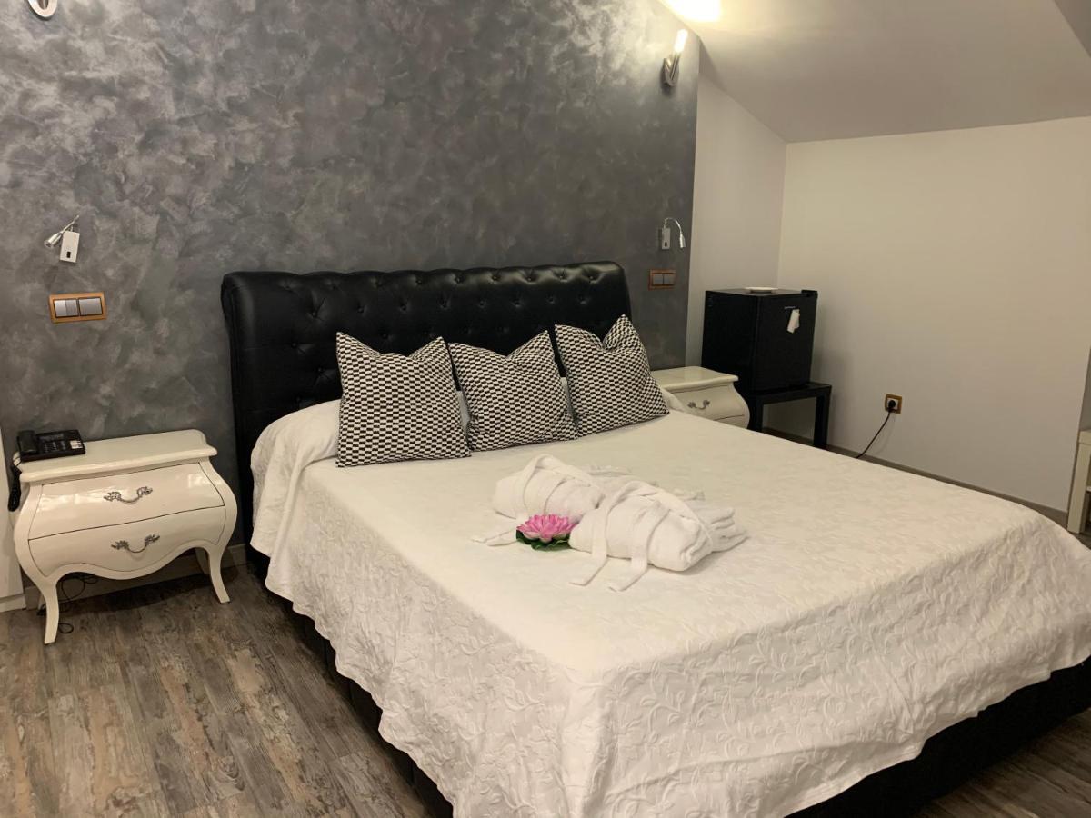 Premium La Casona 3*