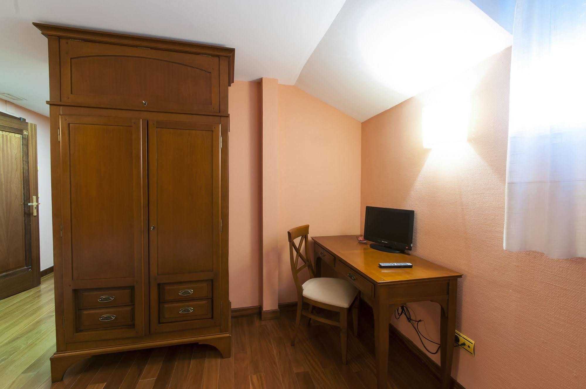 Premium La Casona 3*